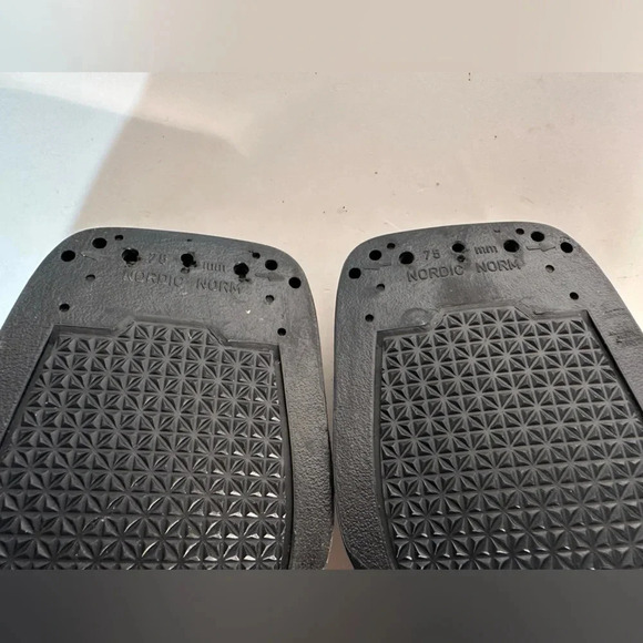 Vtg Norrona All-Leather Norway 909 Nordic Norm 3 pin Ski Shoes EU Size 38 75 MM - Picture 9 of 11